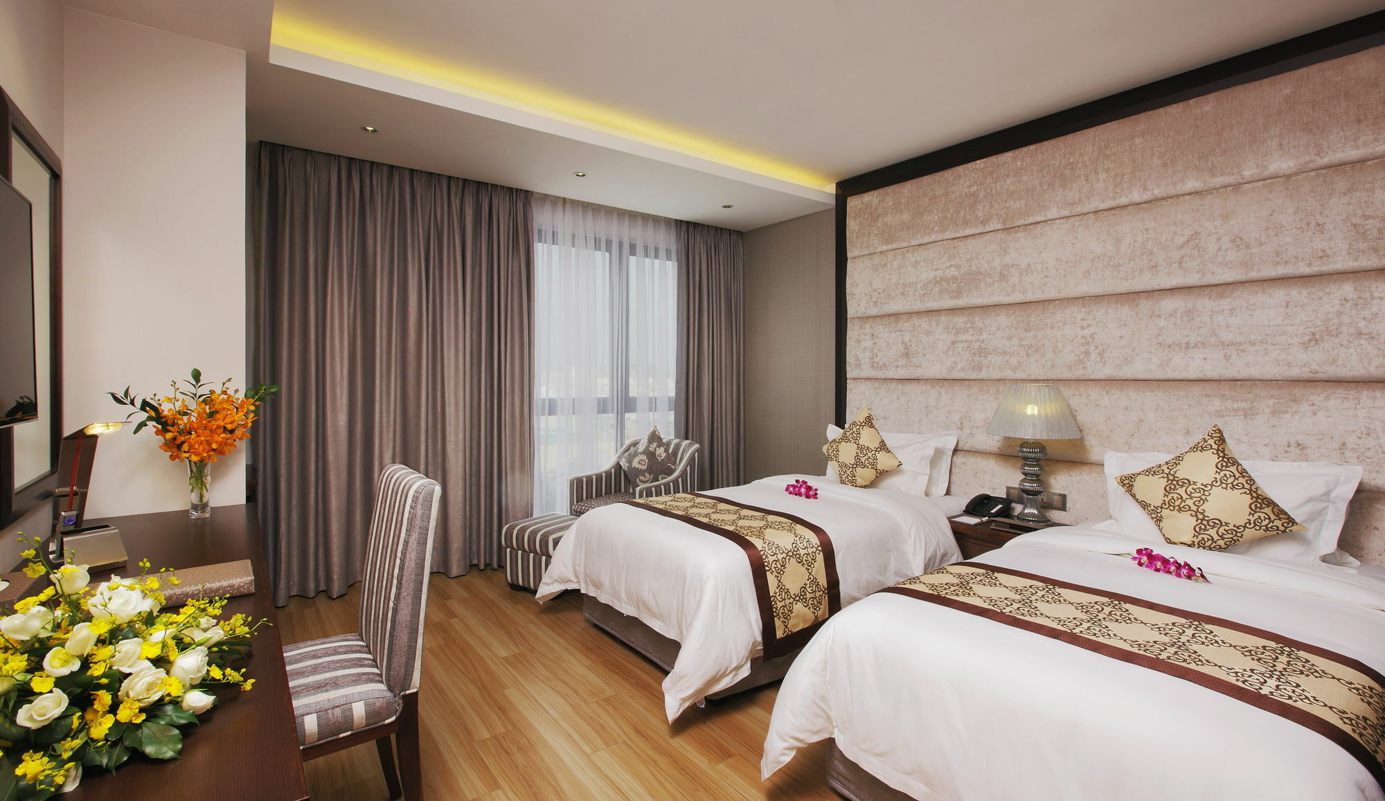 Athena Hotel Хошимин Экстерьер фото